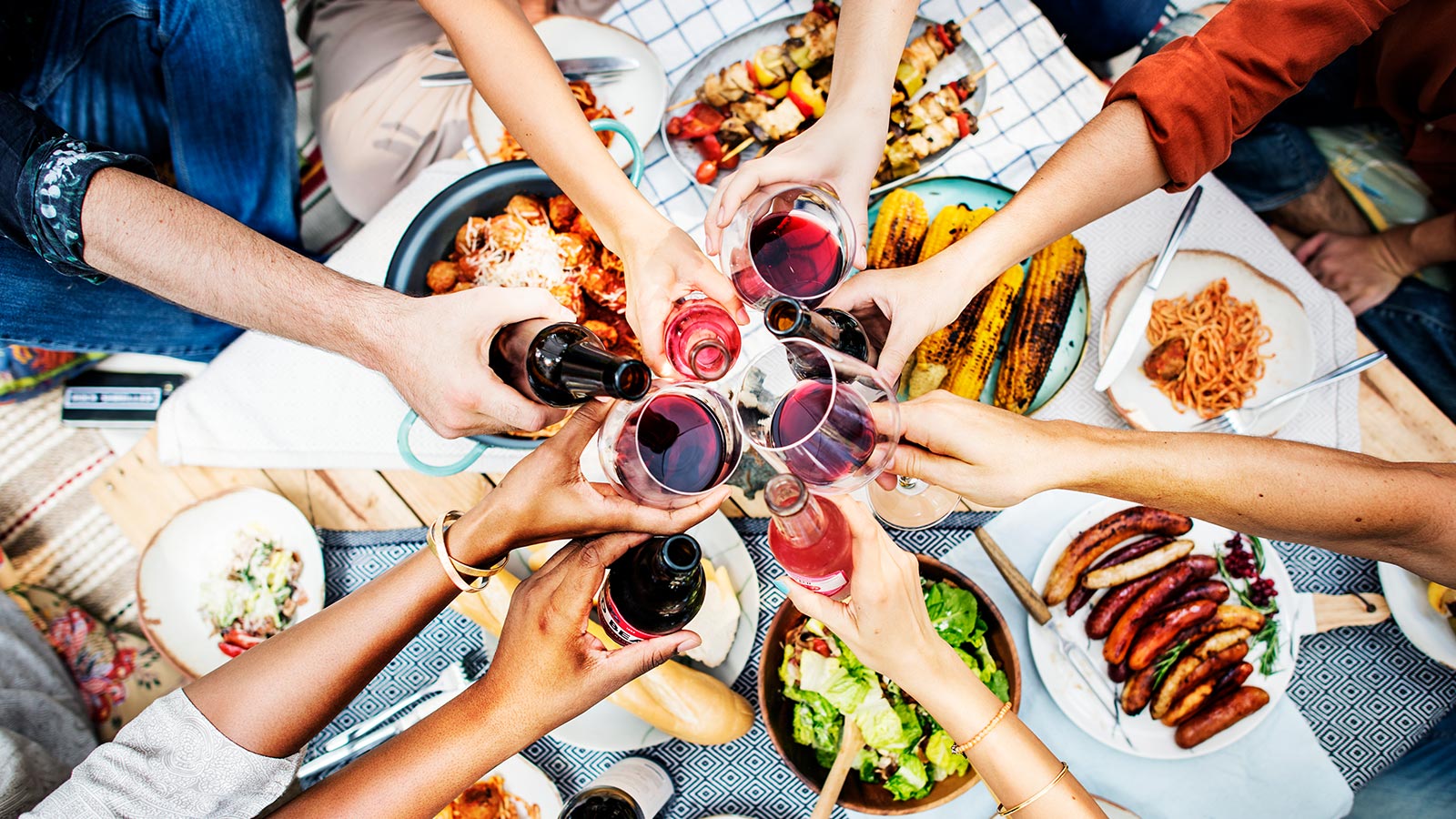 Tomar vino en verano